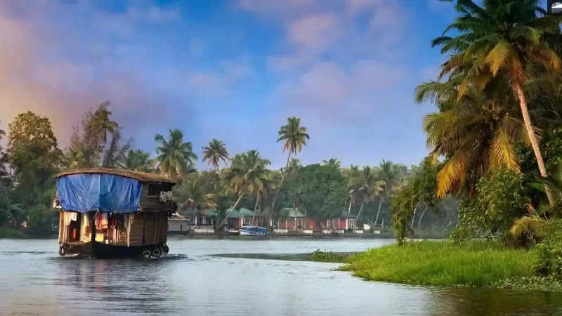 Experience an Unforgettable Holiday in Kochi, Where the River Embraces the Sea.