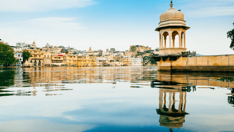 Udaipur Unveiled: Enjoy Luxury and Serenity by the City of Lakes with Club Resorto
